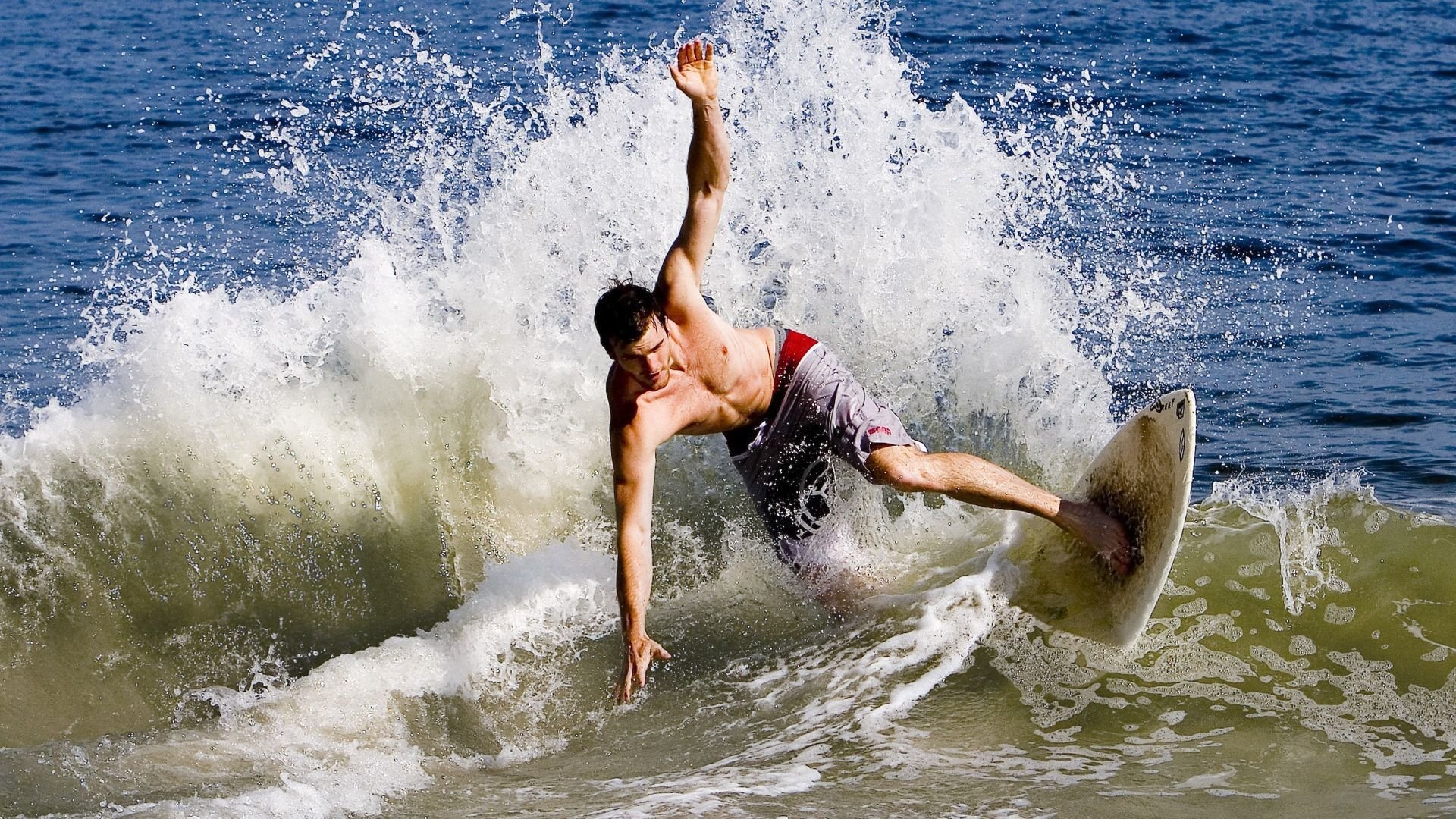 爱游戏资讯-未来联盟:虚拟现实和人工智能结合推动篮球的未来,未来联盟门面